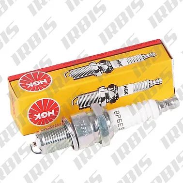Свеча зажигания 2Т BP6ES 7811 NGK 